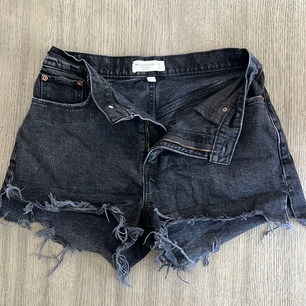 Abercrombie & Fitch High Rise Mom Short Black Sz 29/8